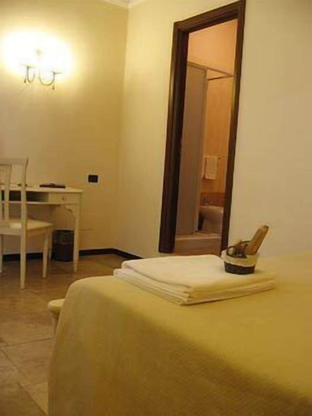 B&B La Dimora Di Nettuno Неаполь Экстерьер фото