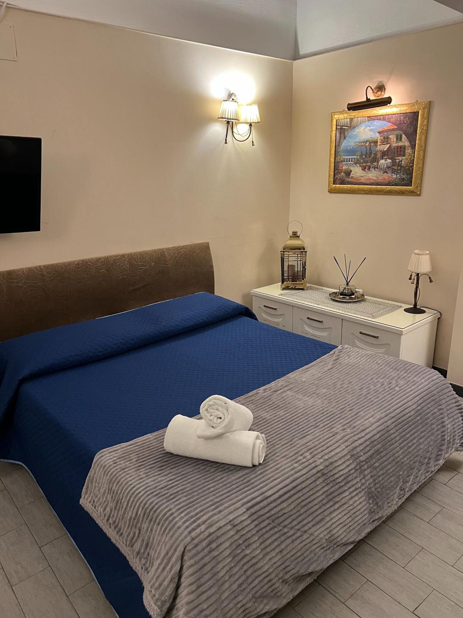 B&B La Dimora Di Nettuno Неаполь Экстерьер фото