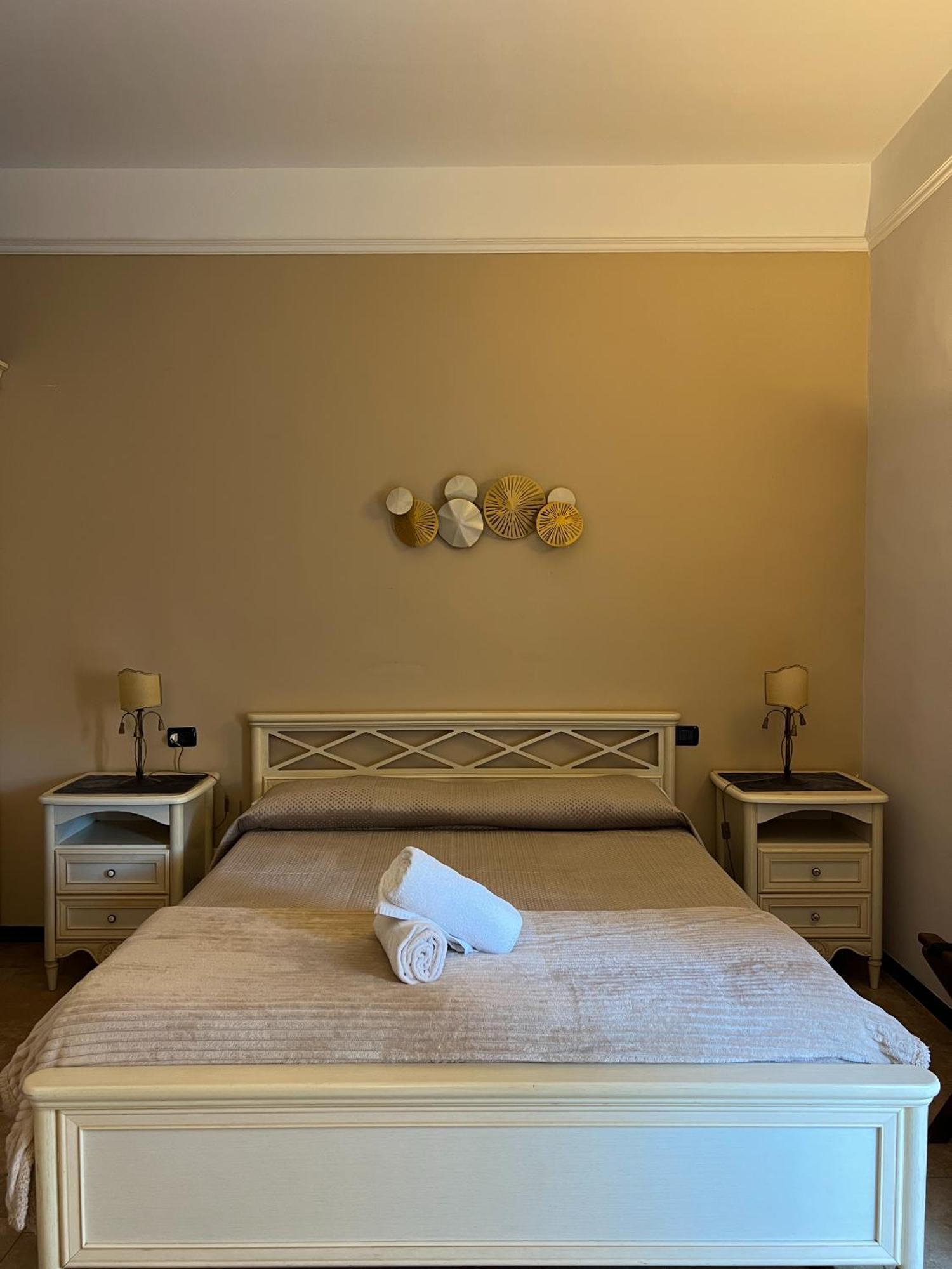B&B La Dimora Di Nettuno Неаполь Экстерьер фото